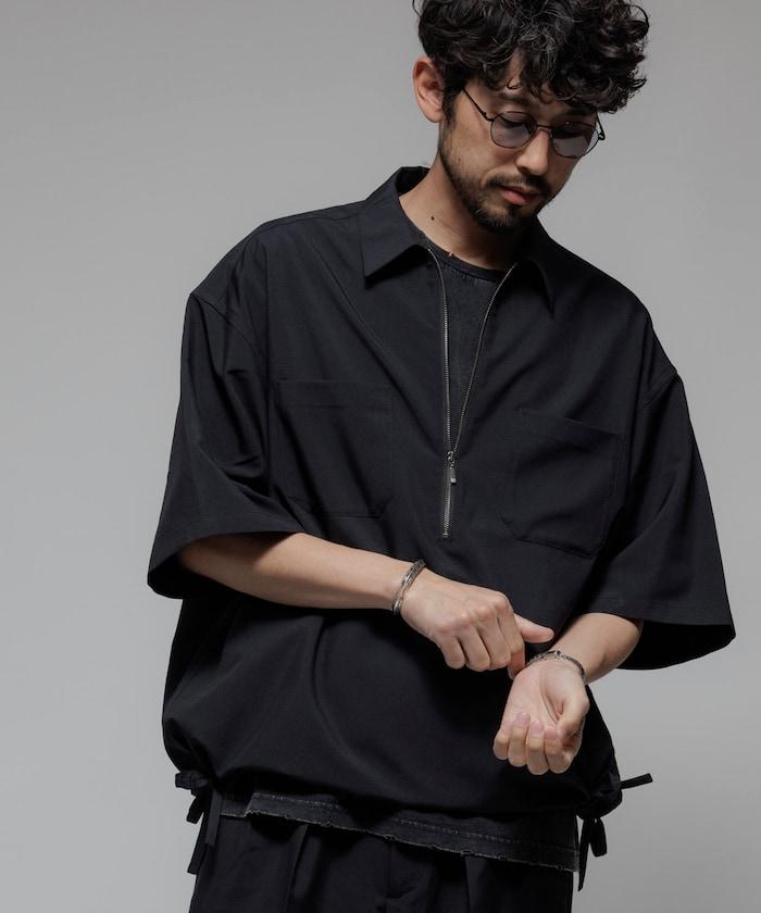 Reflax 功能性材料 輕鬆合身 半拉鍊襯衫 短袖