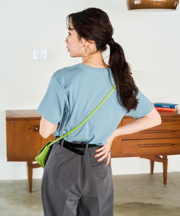 薄荷色圓領短袖T恤