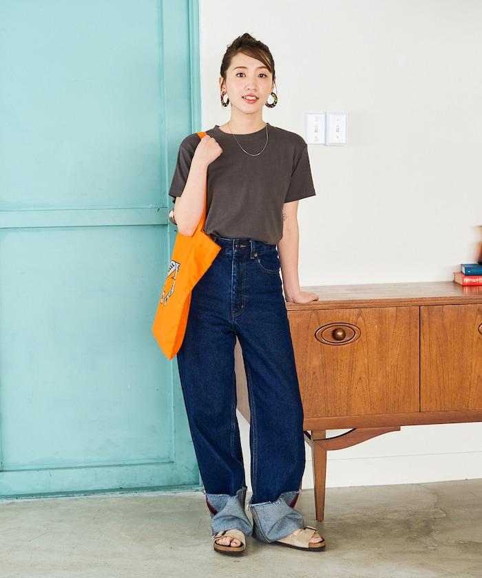 薄荷色圓領短袖T恤