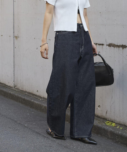 寬鬆牛仔褲