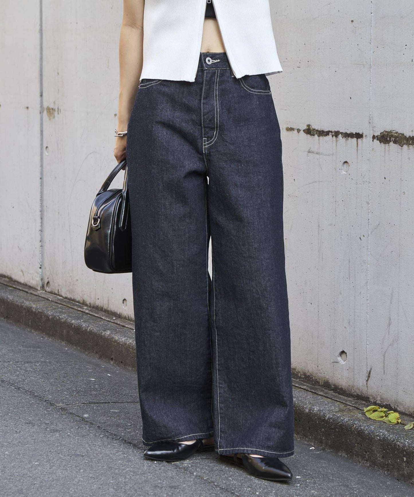 寬鬆牛仔褲