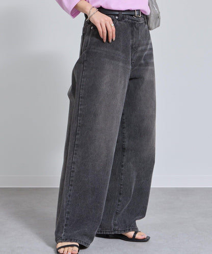 寬鬆牛仔褲