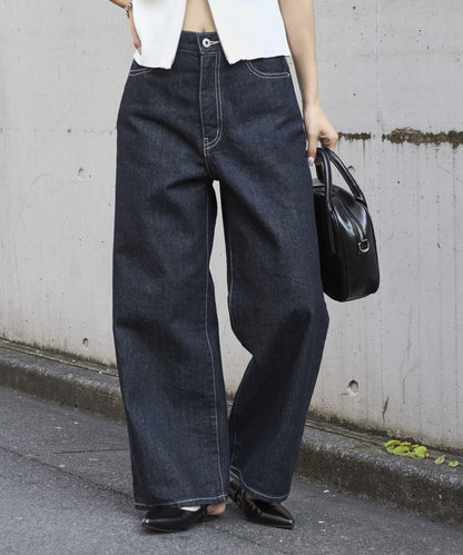 寬鬆牛仔褲