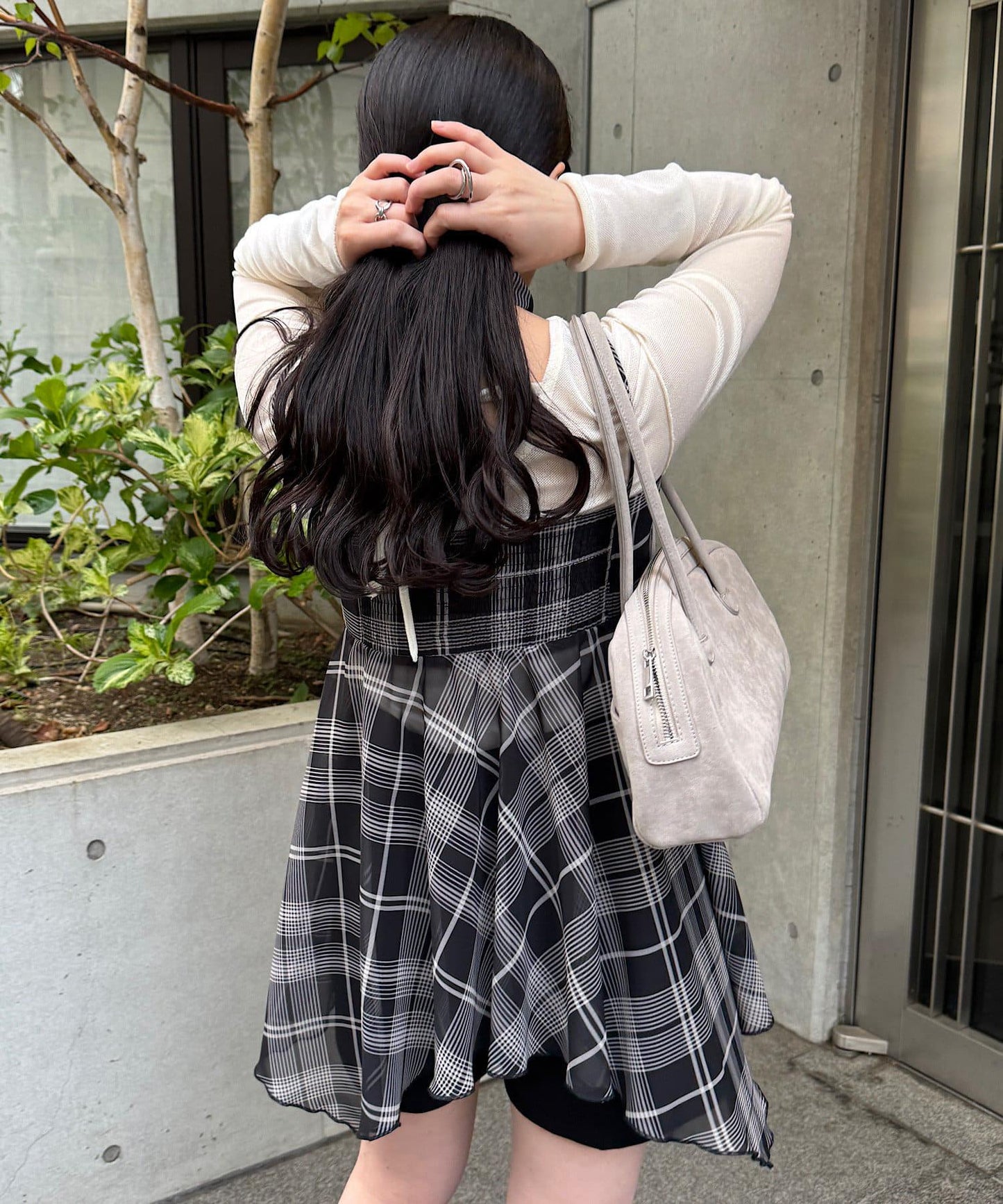 格紋不對稱連衣裙