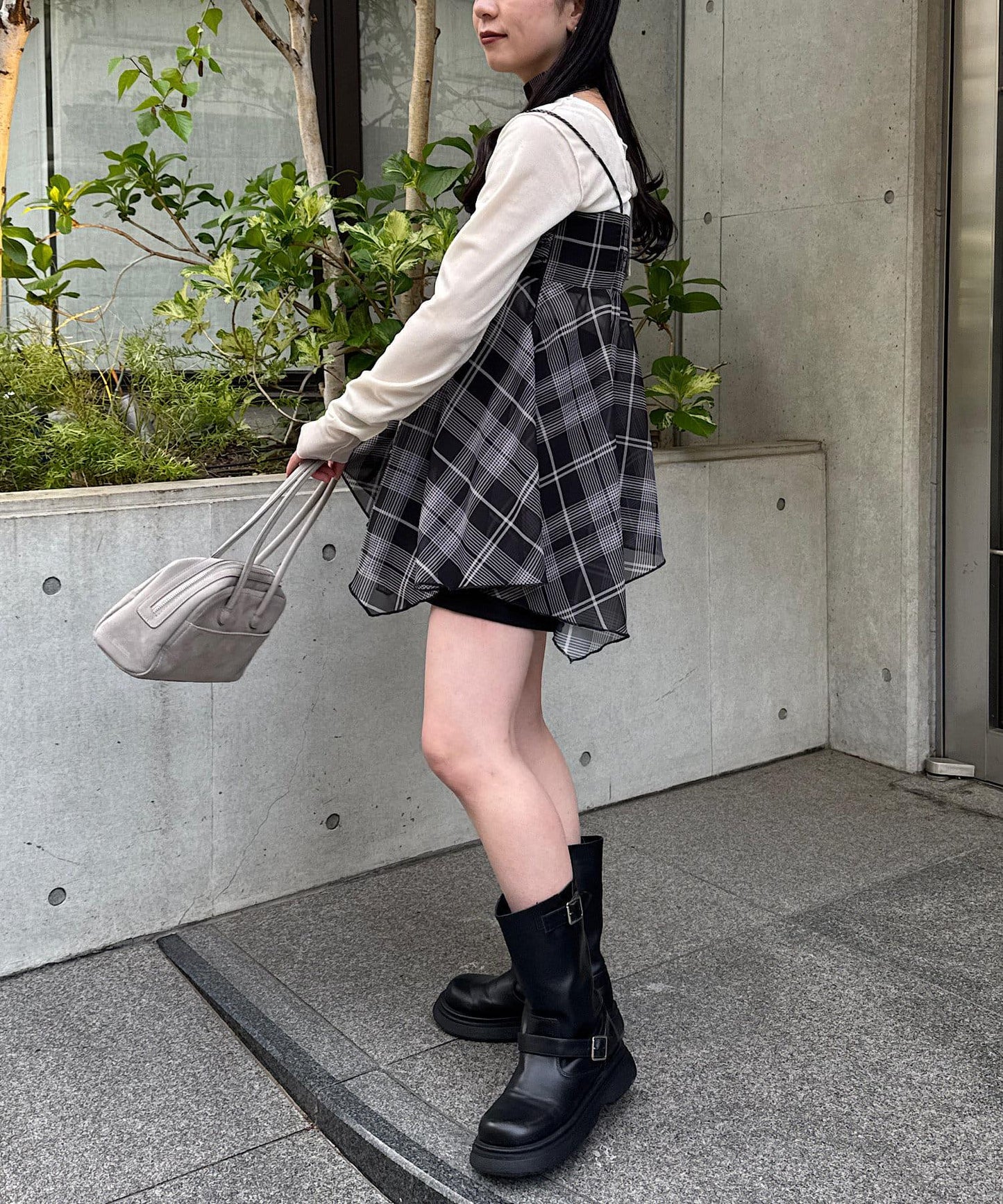 格紋不對稱連衣裙