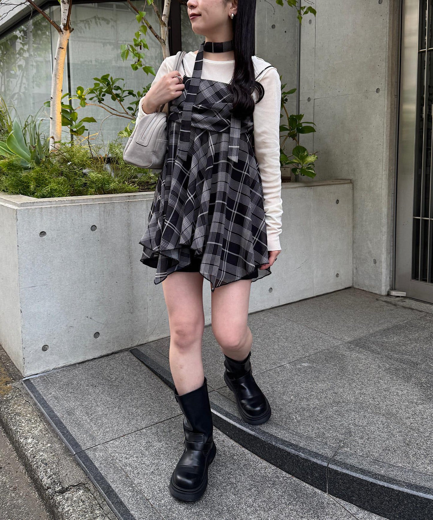 格紋不對稱連衣裙