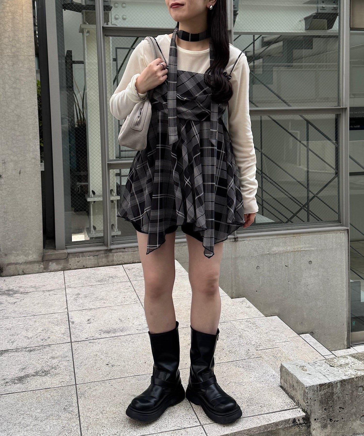 格紋不對稱連衣裙