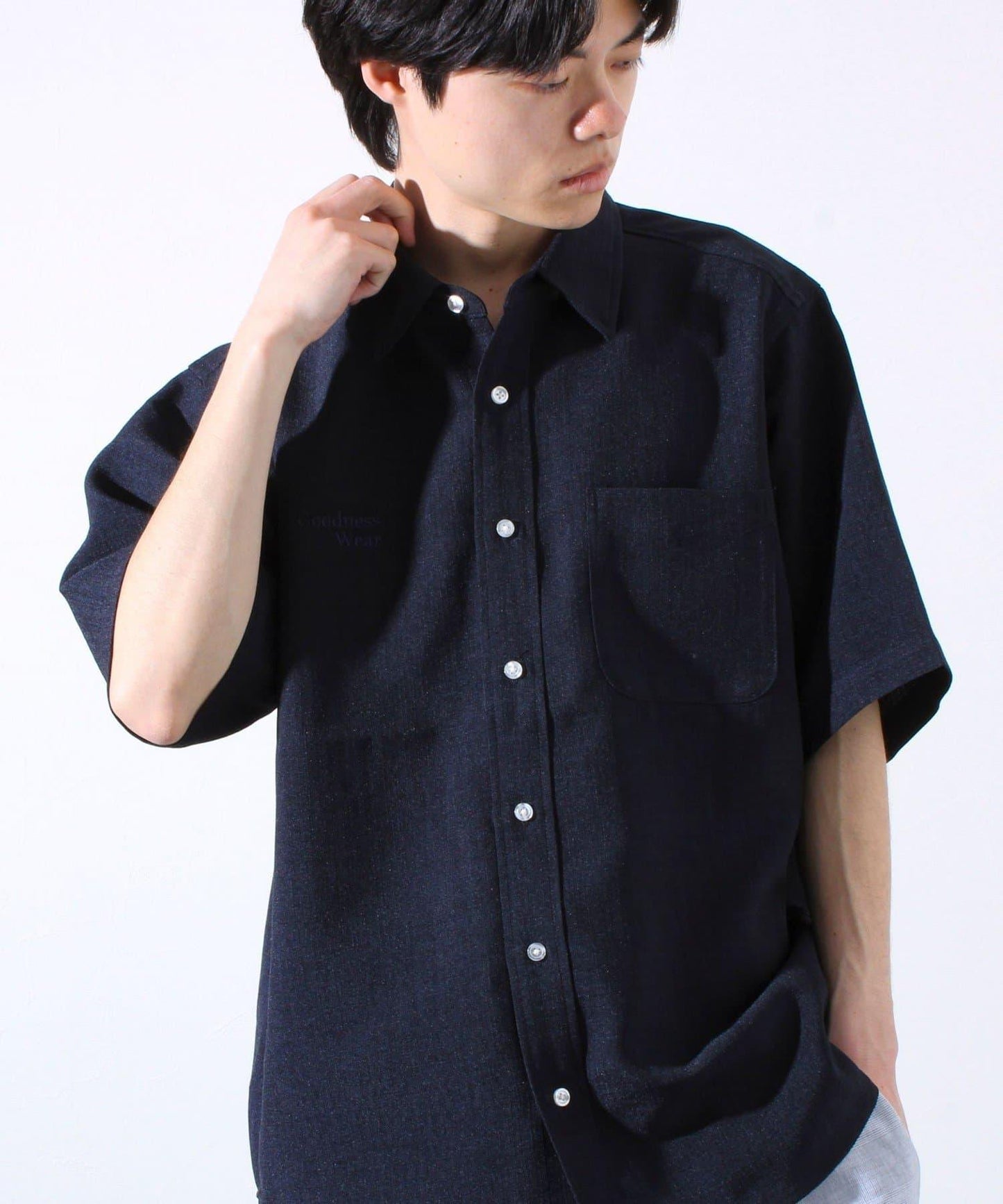 【GLOSTER】亞麻質感帆布 GOODNESS刺繡 短袖襯衫