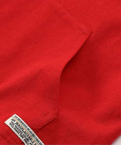 背面印花刺繡T恤