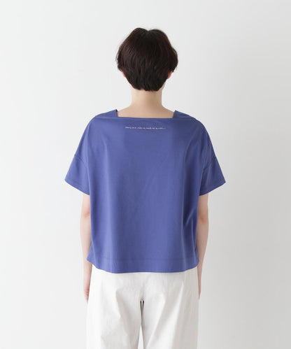 功能素材背部刺繡logo套頭衫