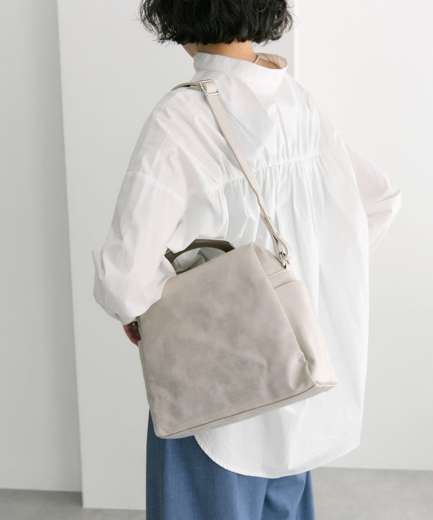 中號四用途雙肩揹包