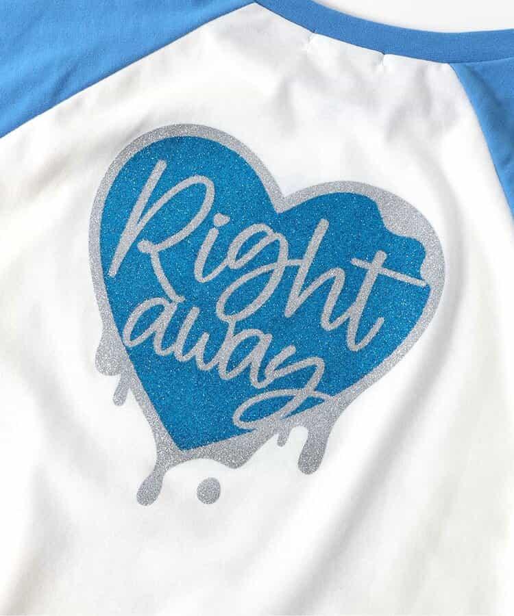 【觸感冷凍】心形圖案香水T-shirt