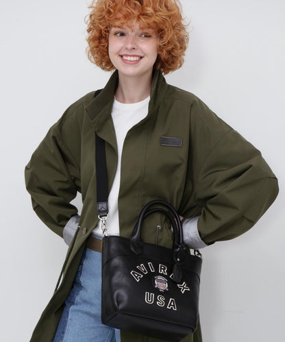 《直營店限定》學院風真皮迷你手提袋/VARSITY LEATHER MINI TOTE BAG/AVX5626