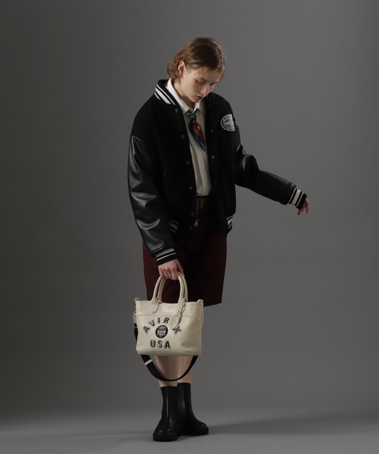 《直營店限定》學院風真皮迷你手提袋/VARSITY LEATHER MINI TOTE BAG/AVX5626