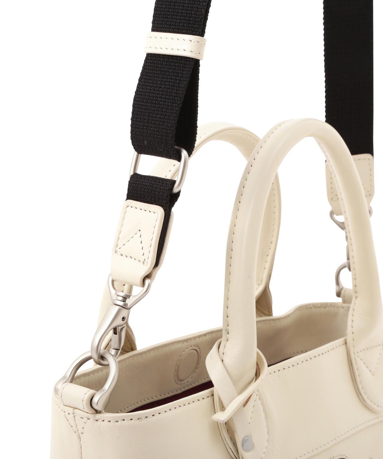 《直營店限定》學院風真皮迷你手提袋/VARSITY LEATHER MINI TOTE BAG/AVX5626