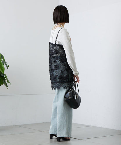 蕾絲V領吊帶長款上衣