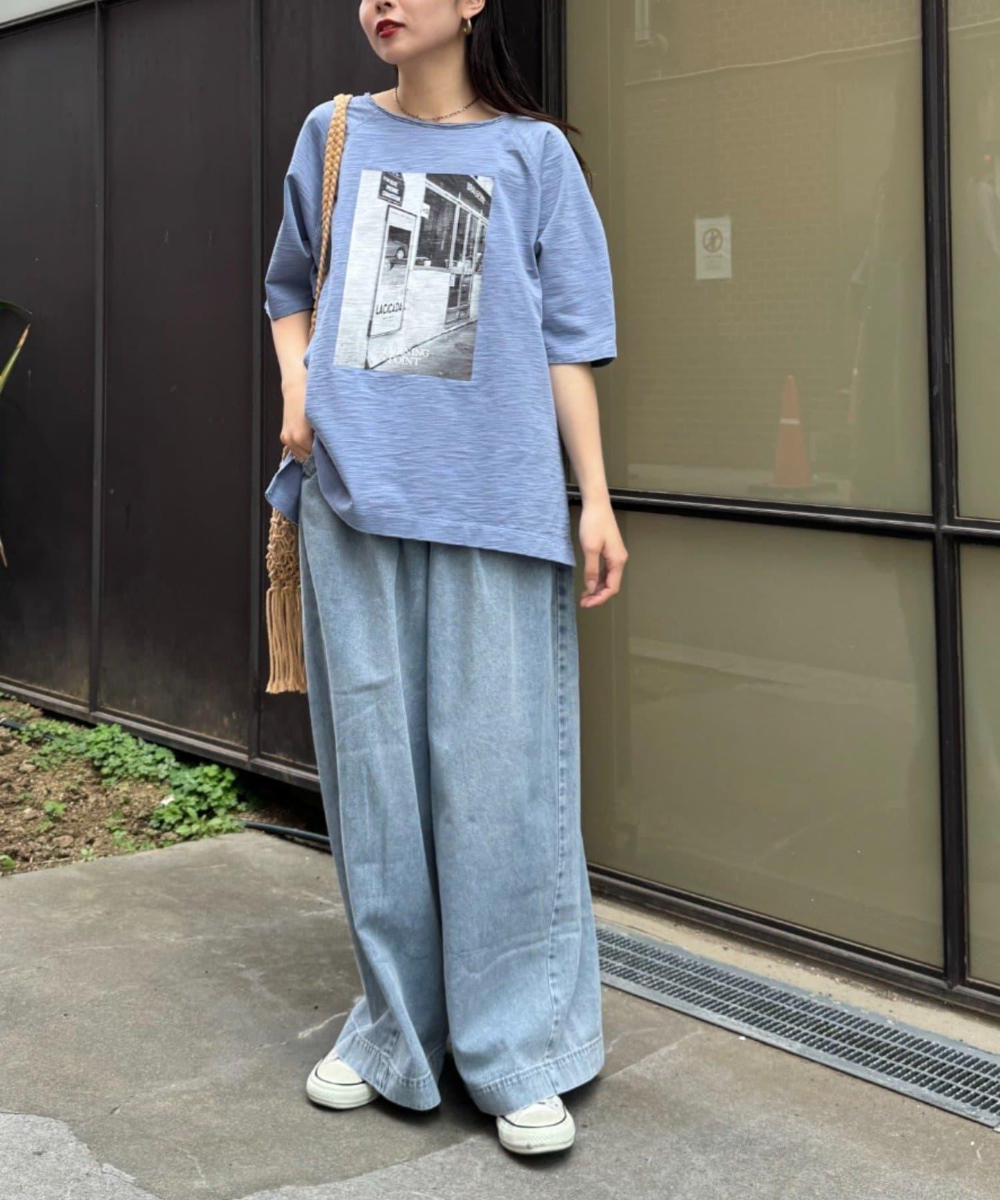 柔軟寬鬆牛仔褲