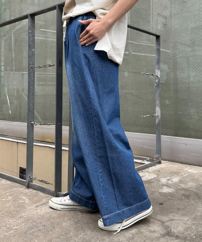 柔軟寬鬆牛仔褲