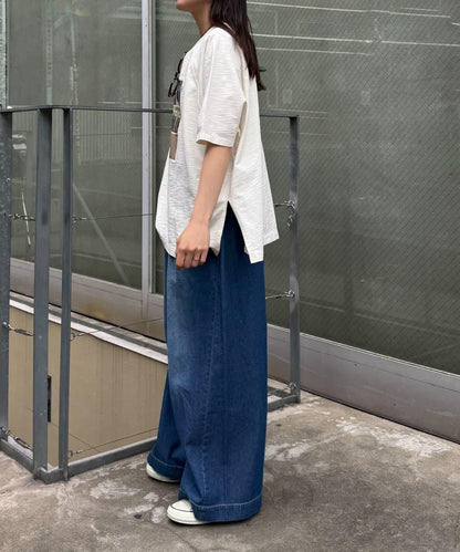 柔軟寬鬆牛仔褲