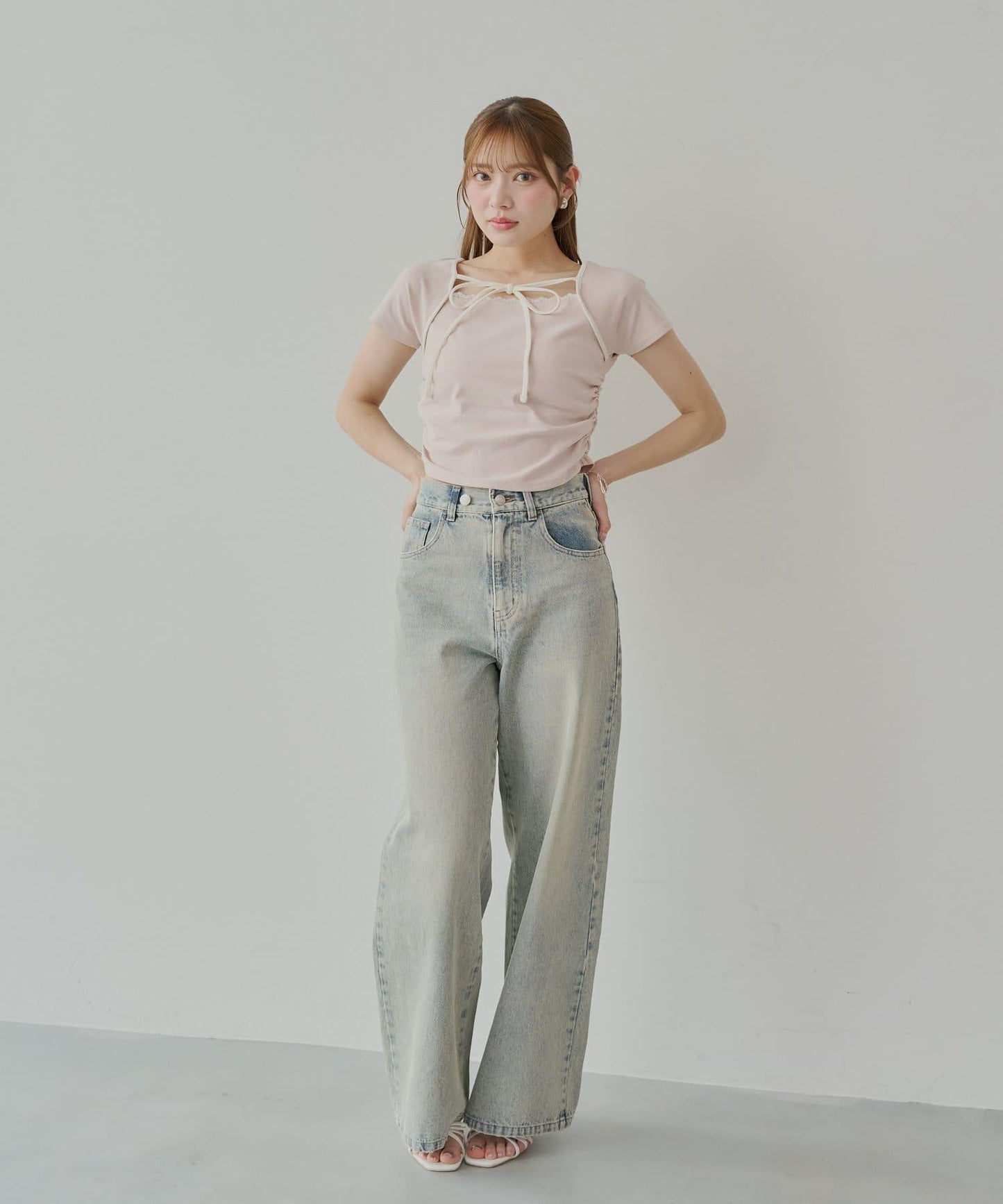 口袋寬鬆牛仔褲