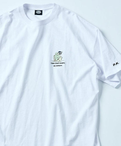 PK×狂熱商店  刺繡一點T恤 / 相機