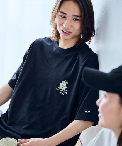 PK×狂熱商店  刺繡一點T恤 / 相機