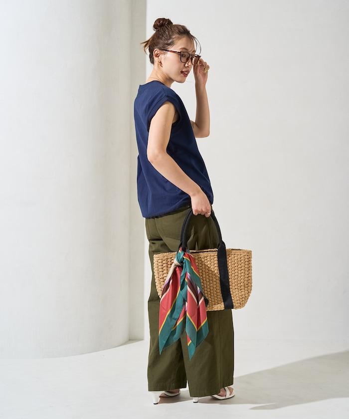 帶威尼斯紋的無袖T恤