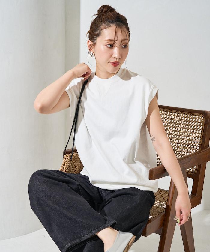 帶威尼斯紋的無袖T恤