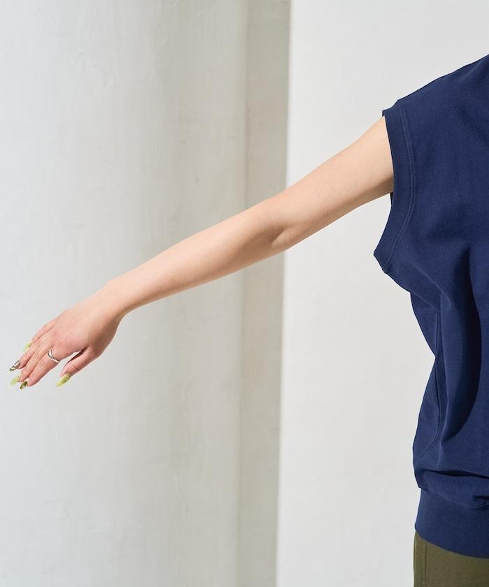 帶威尼斯紋的無袖T恤