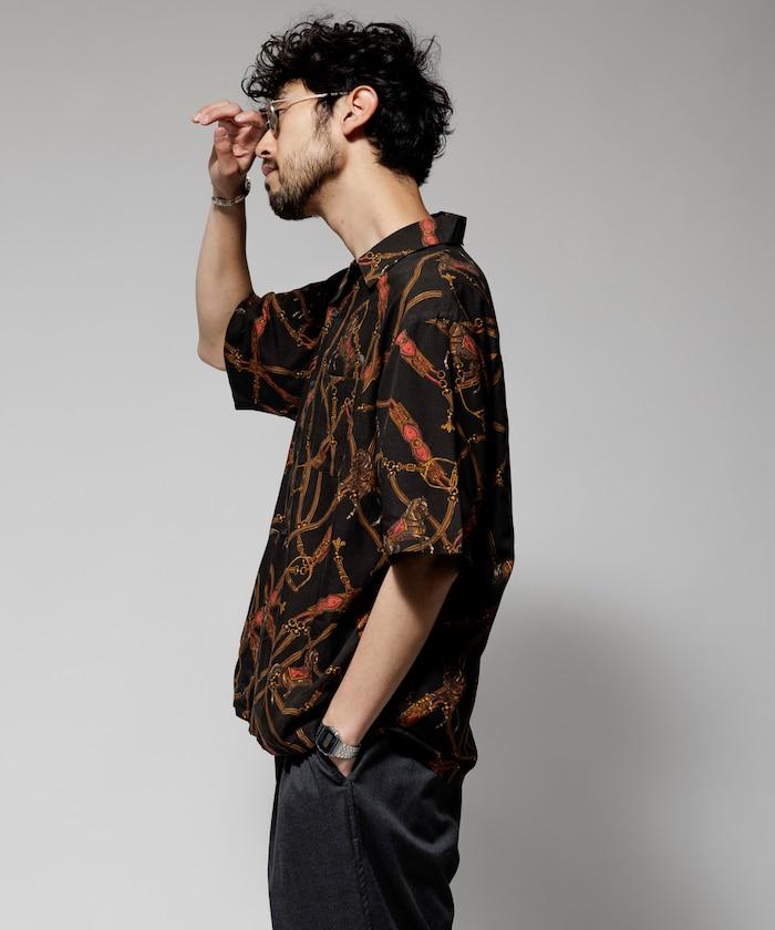 舒適版型 可水洗 人造絲 方巾圖案 開領襯衫 短袖