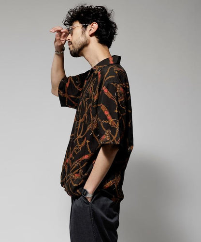 舒適版型 可水洗 人造絲 方巾圖案 開領襯衫 短袖