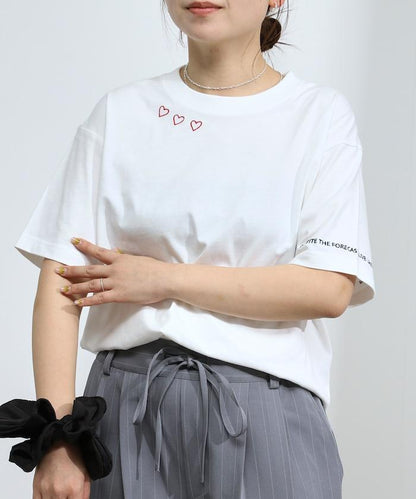 有機棉 心形 標誌刺繡T恤 / 圓領 單點標誌 刺繡短袖T恤