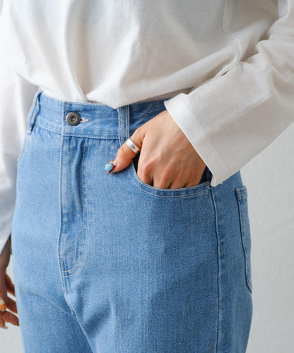 【HELLO.SANFRANCISCO】下襬荷葉邊喇叭牛仔褲