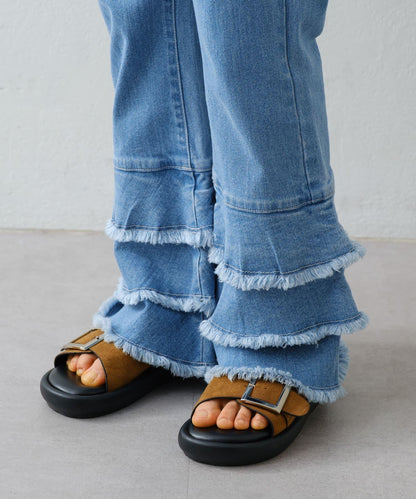 【HELLO.SANFRANCISCO】下襬荷葉邊喇叭牛仔褲