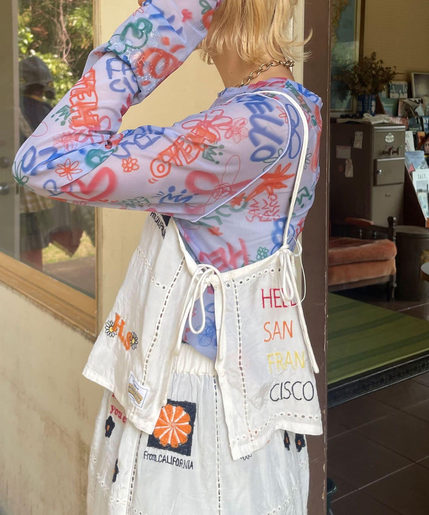 5/1(星期四)10:00～開始【HELLO.SANFRANCISCO/你好，舊金山】印度原刺繡緞面吊帶衫