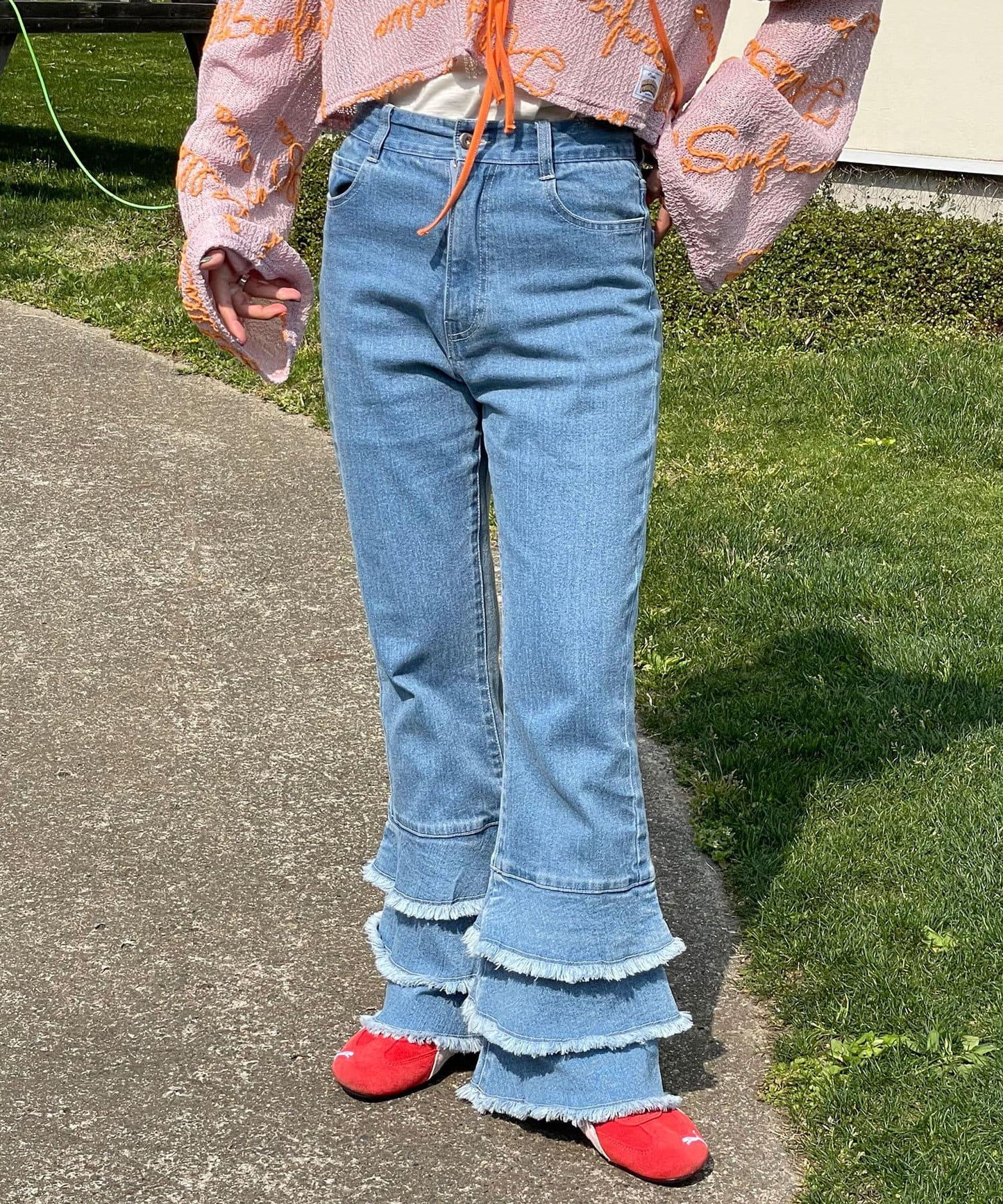 5/1（星期四）10:00開始【HELLO.SANFRANCISCO/你好，舊金山】下襬荷葉邊喇叭牛仔褲