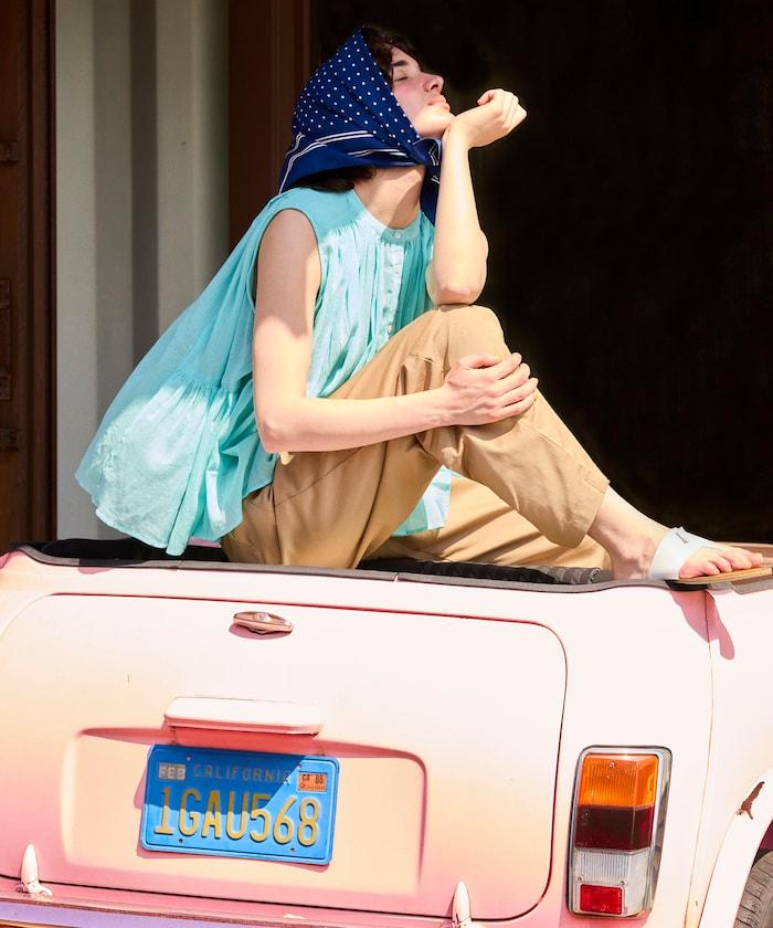 印度棉縐克雷普無袖喇叭袖上衣