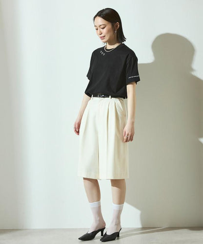 有機棉 心形 標誌刺繡T恤 / 圓領 單點標誌 刺繡短袖T恤