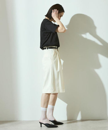 有機棉 心形 標誌刺繡T恤 / 圓領 單點標誌 刺繡短袖T恤