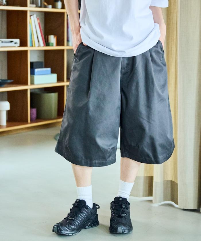 寬鬆款帆布褶皺寬腿短褲