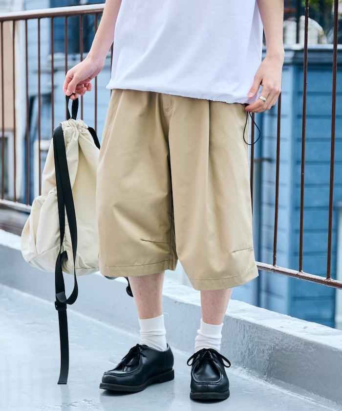 寬鬆款帆布褶皺寬腿短褲