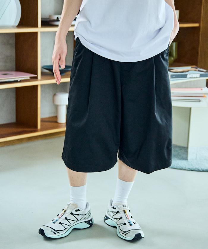 寬鬆款帆布褶皺寬腿短褲