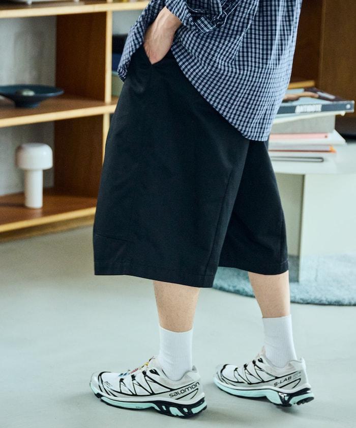 寬鬆款帆布褶皺寬腿短褲