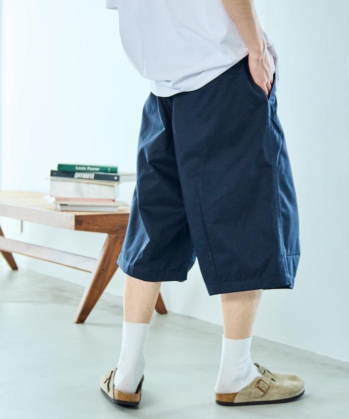 寬鬆款帆布褶皺寬腿短褲