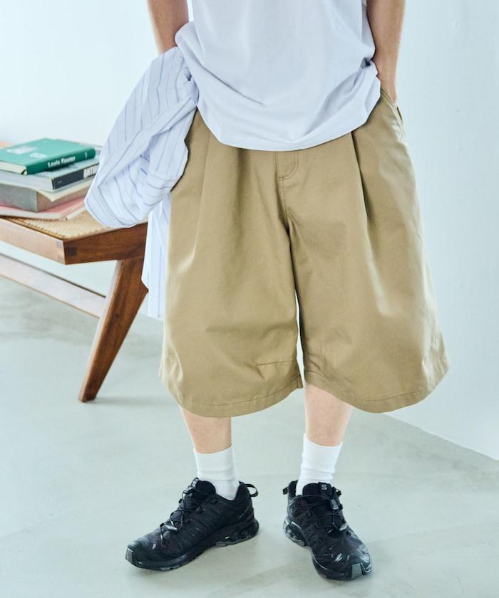 寬鬆款帆布褶皺寬腿短褲