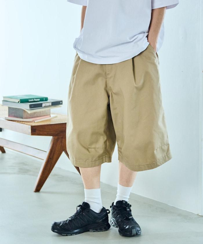 寬鬆款帆布褶皺寬腿短褲