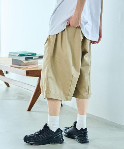 寬鬆款帆布褶皺寬腿短褲