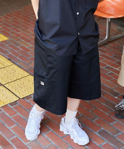 SHE WOLF DINER×FREAK'S STORE/海狼餐廳 寬鬆款 多口袋 寬鬆短褲