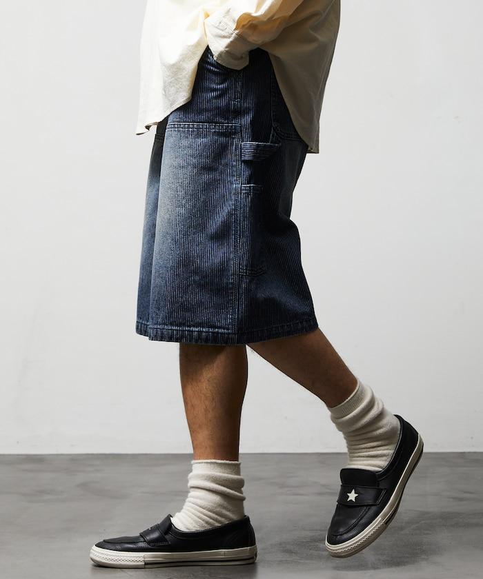 寬鬆剪裁 復古加工 雙膝 胡桃木紋牛仔短褲