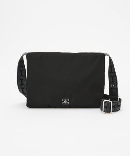 【即將上市】阿爾戈 中號尼龍/鹿皮肩揹包